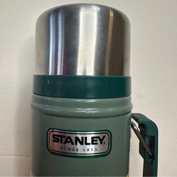 Stanley Legendary Classic Food Jar 24oz Vacuum Insulated Thermos Green - Picture 4 of 9